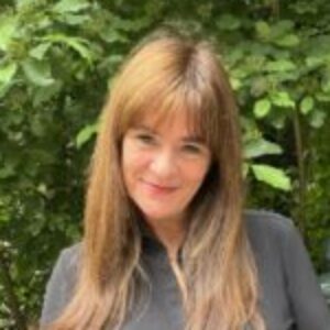 Profile photo of Minka Dumont